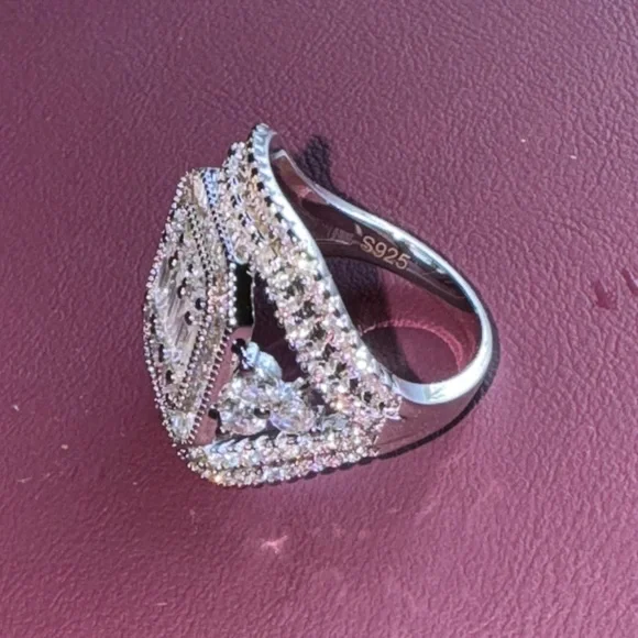 New Elegant Silver Statement Ring 925 size 7 - Picture 7 of 7